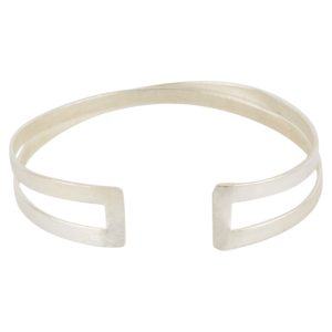 People Tree - Double Twist Bangle - Silver_ KOKOTOKO Oosterstraat Groningen, duurzame kledingmerken, eerlijke kleding, vegan mode, fair trade, online webshop, fair fashion, happy stuff