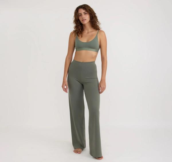 Organic Basics - Core Straight Leg Pants - Seaweed